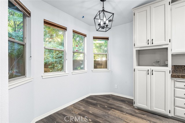Detail Gallery Image 17 of 61 For 493 Autumn Gold Dr, Chico,  CA 95973 - 4 Beds | 2 Baths