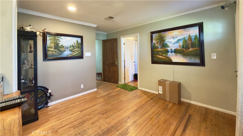 MLS #SR25265842 image #5