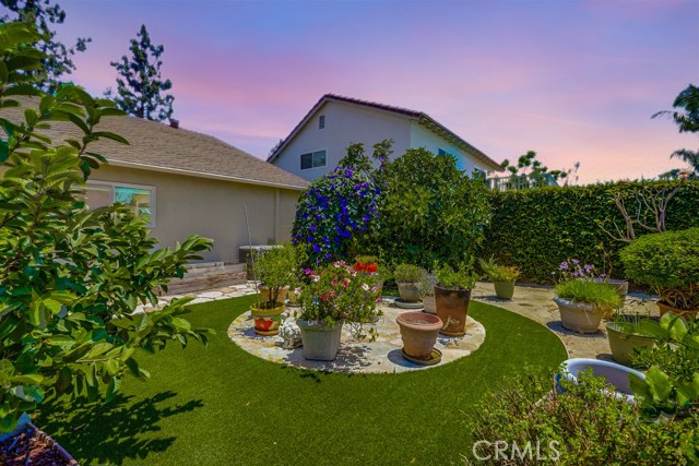 Image 52 of 68 For 13418 Palm Place