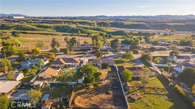 33278 Colorado, Yucaipa CA: https://media.crmls.org/medias/3e40a64a-14d9-493d-ae69-9e4281efbc77.jpg