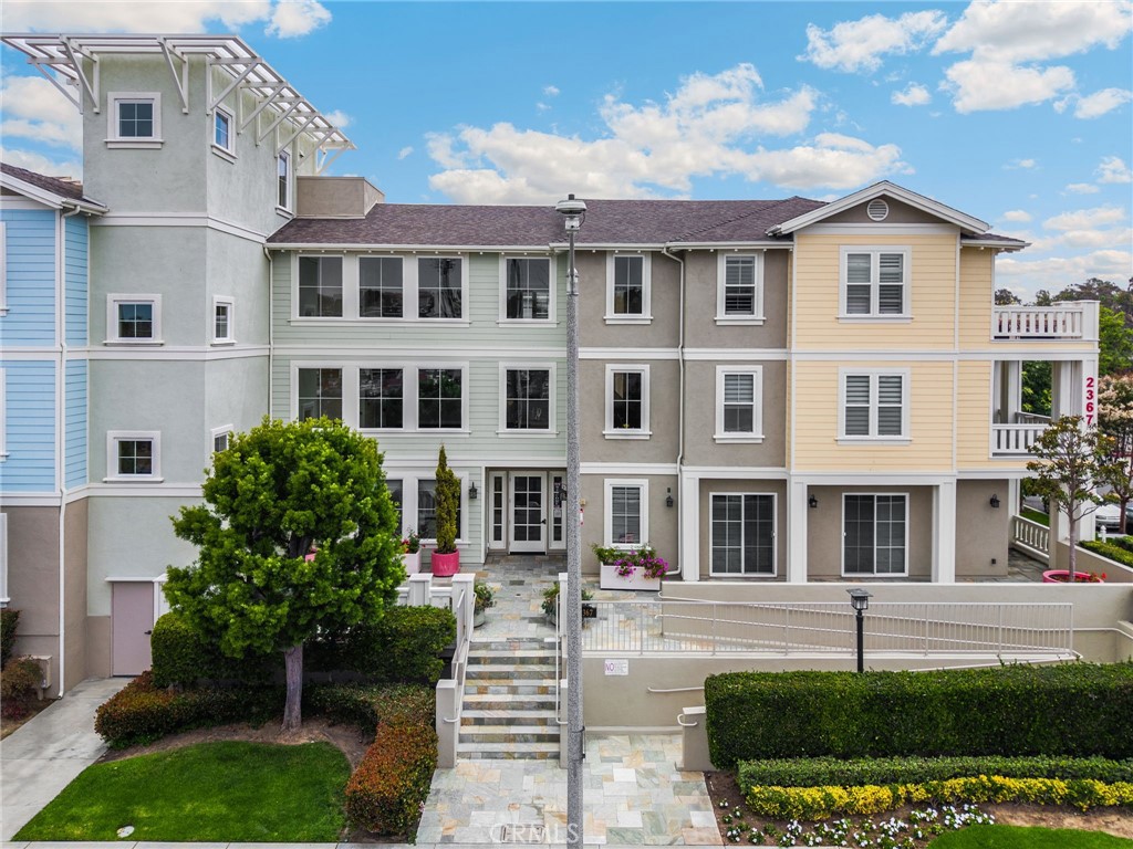 2367 Jefferson #312