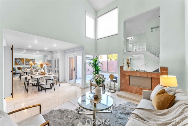 Detail Gallery Image 2 of 13 For 1409 Athena, West Covina,  CA 91790 - 2 Beds | 2/1 Baths