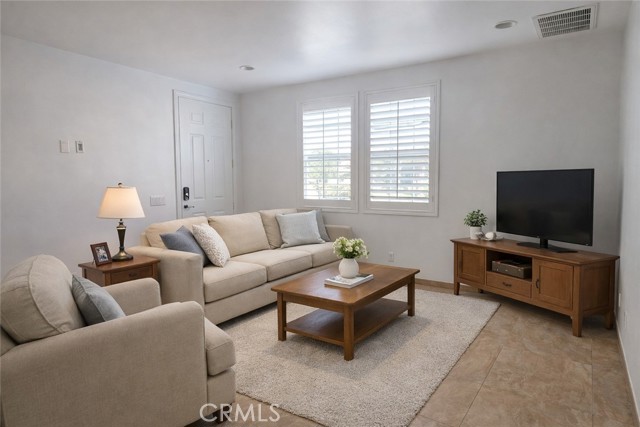 Detail Gallery Image 16 of 42 For 6227 Satterfield, Chino,  CA 91710 - 4 Beds | 3/1 Baths