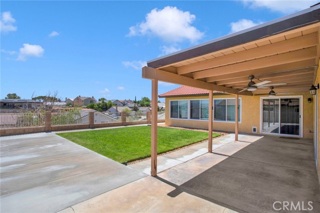 17965 Fremontia Lane, Victorville CA: https://media.crmls.org/medias/3e422d32-f526-4662-b431-5743224210d4.jpg