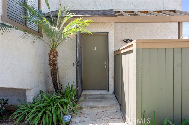 Detail Gallery Image 12 of 44 For 2005 W Culver Ave #11,  Orange,  CA 92868 - 3 Beds | 2 Baths
