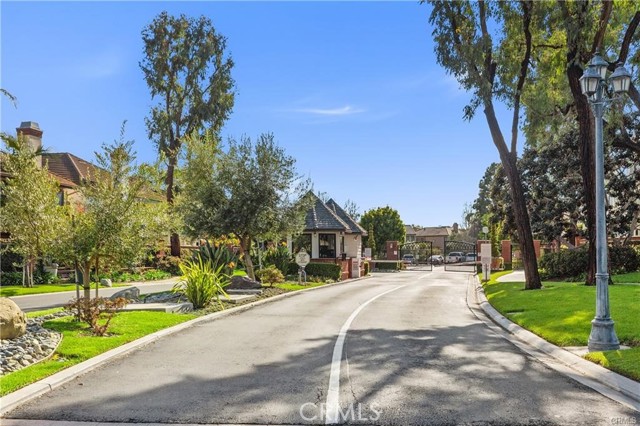 6260 Napoli Court, Long Beach CA: https://media.crmls.org/medias/3e43c754-04c8-46e1-86df-3b846aaa7f5f.jpg