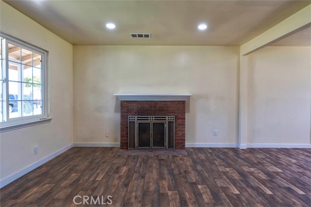 Detail Gallery Image 9 of 35 For 1034 E 22nd St, Merced,  CA 95340 - 3 Beds | 2 Baths