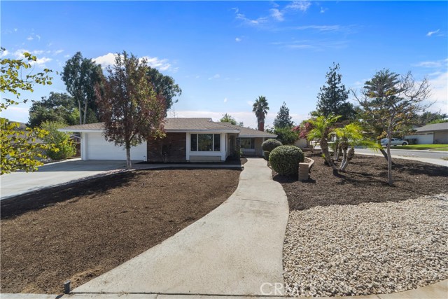 5092 Red Bluff Rd, Riverside, CA 92503