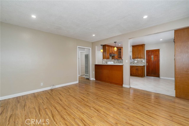 Detail Gallery Image 3 of 34 For 2600 Falling Leaf Ave, Rosemead,  CA 91770 - 4 Beds | 2 Baths