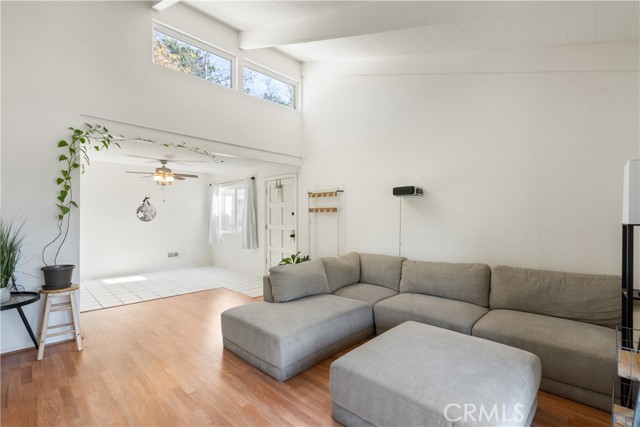 Detail Gallery Image 10 of 28 For 33 Dearborn Place #48,  Goleta,  CA 93117 - 2 Beds | 1 Baths