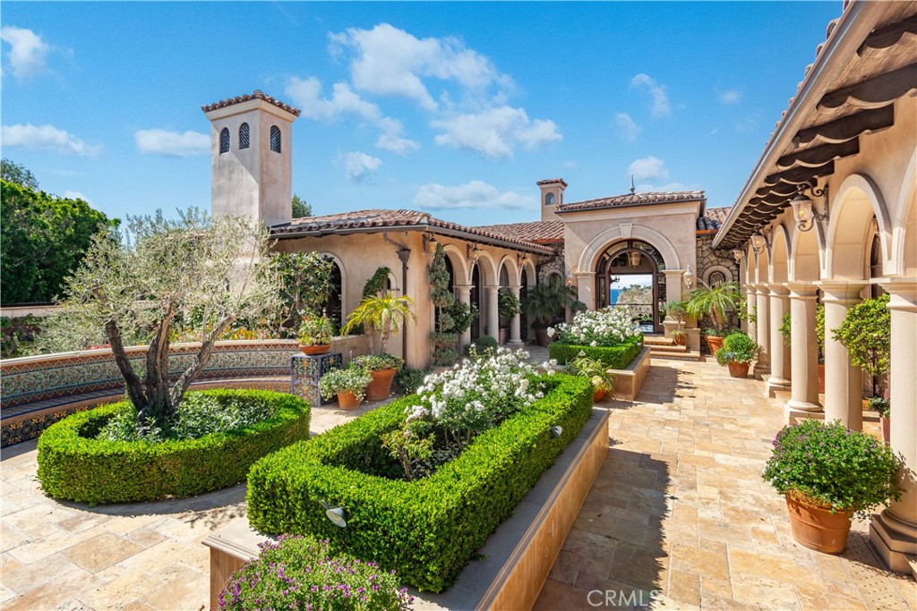 Picture of Palos Verdes Estates, CA 90274