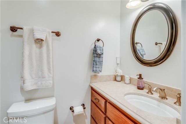 320 24th Place, Manhattan Beach, California 90266, 3 Bedrooms Bedrooms, ,3 BathroomsBathrooms,Residential,Sold,24th,SB21215481