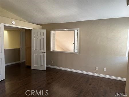 https://media.crmls.org/medias/3e47ccdc-47b6-4239-9f8a-a724f0abda51.jpg?preset=X-Large