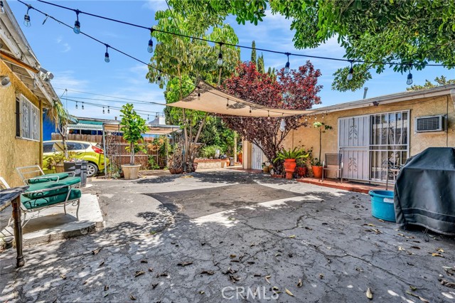 2660 Newell Street, County - Los Angeles CA: https://media.crmls.org/medias/3e4885fb-92ed-4f44-bf2f-411b6461ee74.jpg