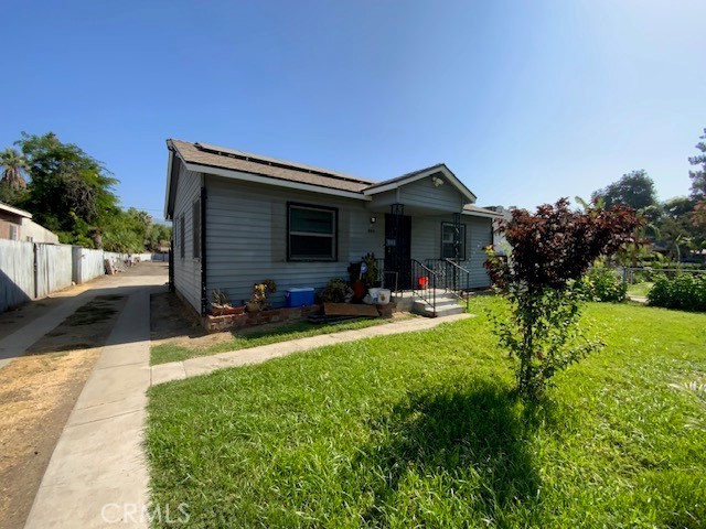 840 W 27th Street