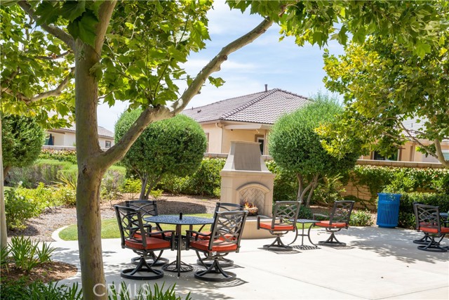 Detail Gallery Image 4 of 6 For 26584 Opalescent Dr, Menifee,  CA 92584 - 2 Beds | 2 Baths