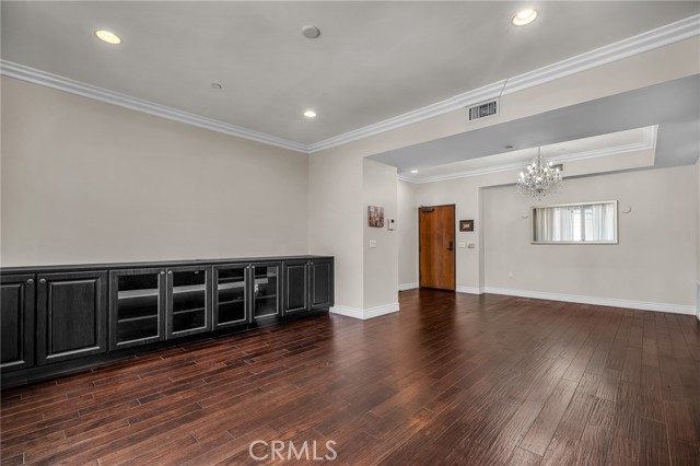 9049 Alcott Street, Los Angeles CA: https://media.crmls.org/medias/3e4b4ce1-5d0c-4760-95c5-753cdfe5e724.jpg
