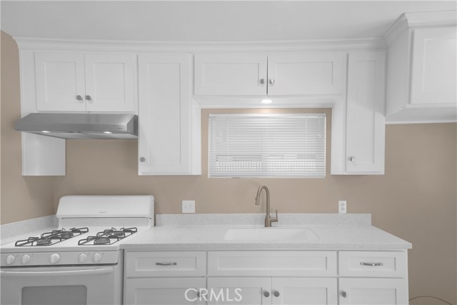 Detail Gallery Image 19 of 53 For 5572 Saint Ann Ave, Cypress,  CA 90630 - 5 Beds | 2 Baths