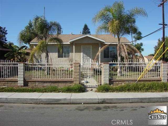 Detail Gallery Image 1 of 6 For 6101 Woodlawn Ave, Maywood,  CA 90270 - – Beds | – Baths