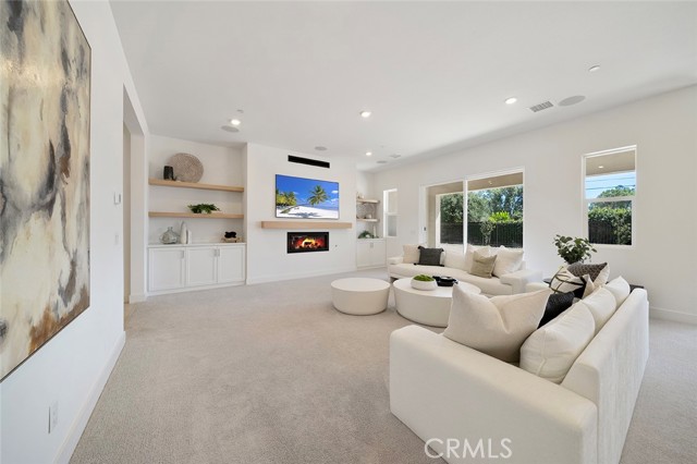 Detail Gallery Image 8 of 48 For 1010 Juniper, Glendora,  CA 91741 - 4 Beds | 3/1 Baths