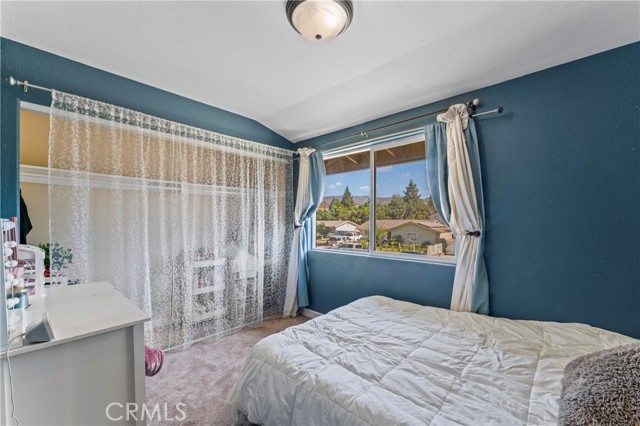 1391 Lowery Street, Simi Valley CA: https://media.crmls.org/medias/3e4eac04-19b9-40c1-b364-3937c66fa0b3.jpg