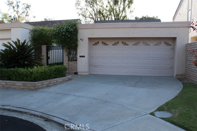 42 Sequoia Tree Ln, Irvine, CA 92612