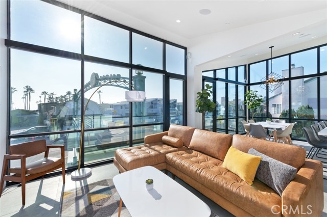 Front Image Thumbnail for CRNP25134837