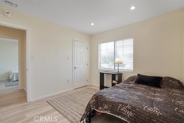 18352 Bessemer Street, Tarzana CA: https://media.crmls.org/medias/3e4f806c-c243-4b18-abe1-648296bf1664.jpg