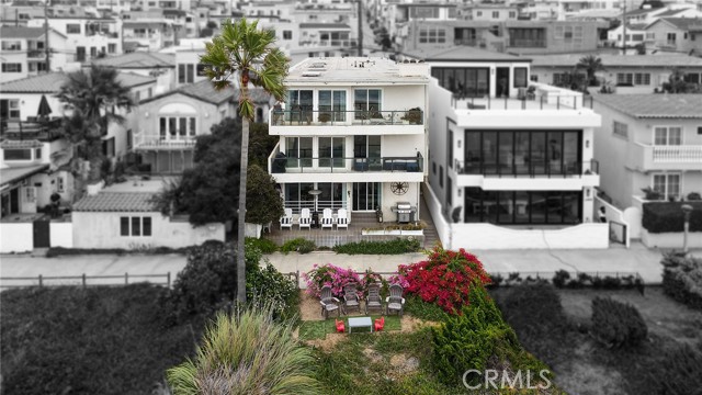 3812 The Strand, Manhattan Beach, California 90266, 12 Bedrooms Bedrooms, ,8 BathroomsBathrooms,Residential,For Sale,The Strand,SB24064053