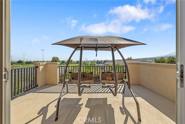 Detail Gallery Image 24 of 55 For 4882 Hawk Ridge Ave, Fontana,  CA 92336 - 4 Beds | 3/1 Baths