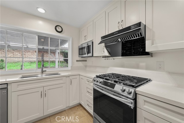 Detail Gallery Image 18 of 42 For 2371 Northpark St, Thousand Oaks,  CA 91362 - 3 Beds | 2 Baths