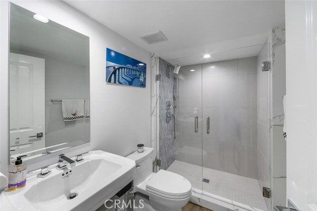 Detail Gallery Image 16 of 65 For 24141 Oleander Way, Laguna Niguel,  CA 92677 - 4 Beds | 3 Baths