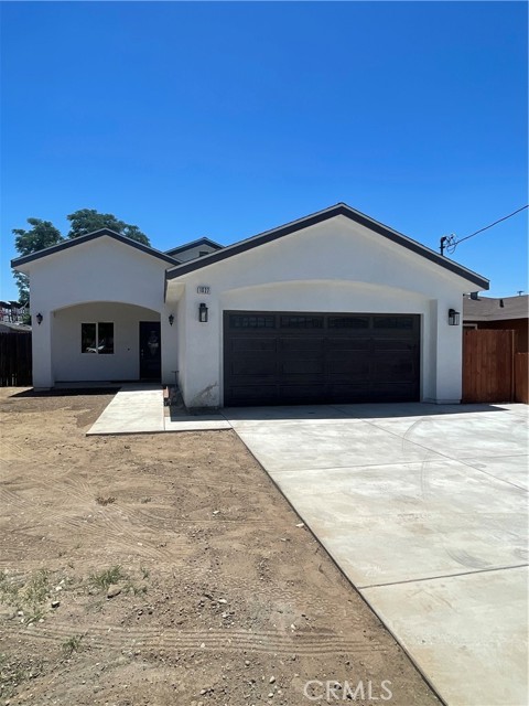 Detail Gallery Image 1 of 1 For 1027 Spruce St, San Bernardino,  CA 92411 - 6 Beds | 3/1 Baths