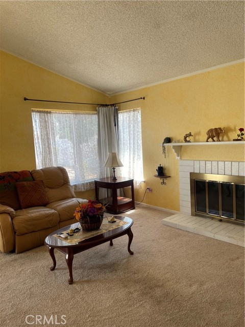 14934 Curry Street, Moreno Valley CA: https://media.crmls.org/medias/3e554cdf-95e4-4432-b5e1-20667dc12efe.jpg