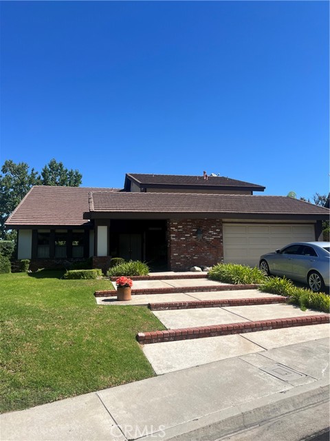 314 Smokeridge Ter, Anaheim Hills CA: https://media.crmls.org/medias/3e55522a-1612-4b2b-9b39-76b37335699d.jpg