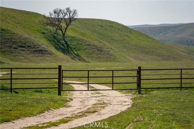 Detail Gallery Image 16 of 21 For 3160 Gillis Canyon Rd, Shandon,  CA 93461 - 3 Beds | 2 Baths