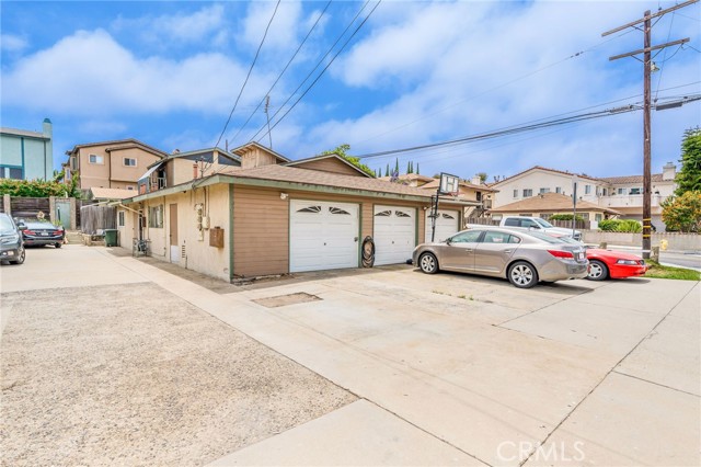 2502 Carnegie Lane, Redondo Beach, California 90278, ,Residential Income,Sold,Carnegie,PW24112058