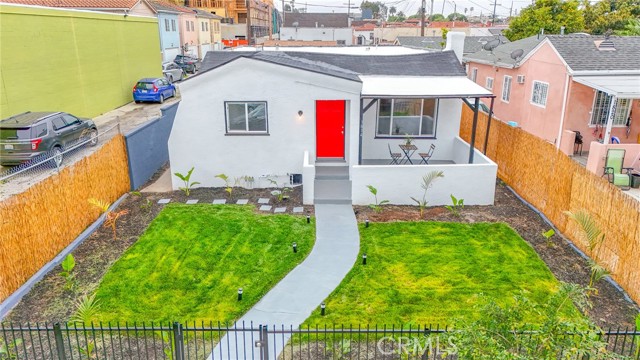 Detail Gallery Image 1 of 49 For 1814 W 68th St, Los Angeles,  CA 90047 - 3 Beds | 2 Baths