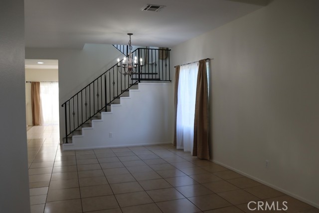 Detail Gallery Image 15 of 37 For 16731 Parthenia St #3,  Northridge,  CA 91343 - 4 Beds | 3 Baths