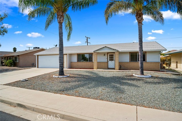 Detail Gallery Image 2 of 27 For 28981 Glen Oaks Dr, Menifee,  CA 92586 - 2 Beds | 1 Baths