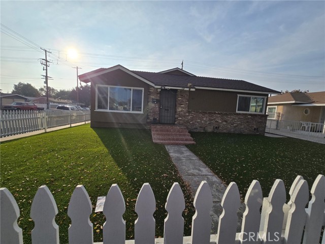 Front Image Thumbnail for CRPW25269024