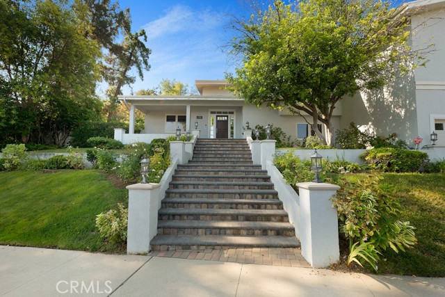17232 Quesan Place, Encino CA: https://media.crmls.org/medias/3e5a439f-11e7-4317-a5b5-a2006dcb81f5.jpg