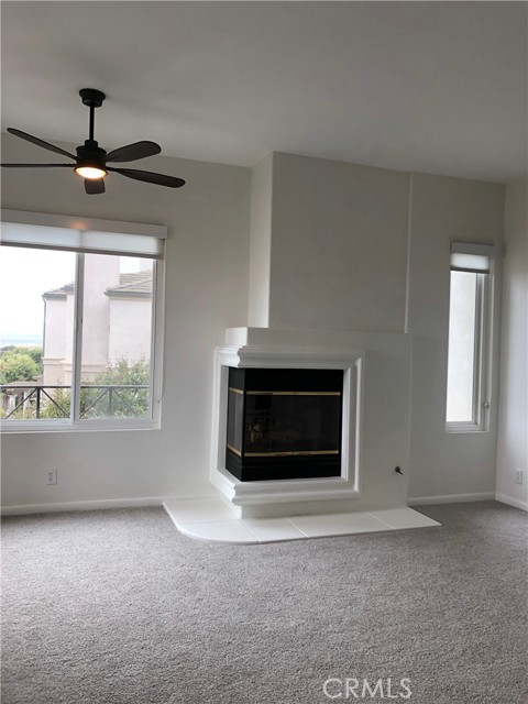6267 Surfpoint Circle, Huntington Beach CA: https://media.crmls.org/medias/3e5b040d-b11a-4d5d-876a-e66db1ce960e.jpg