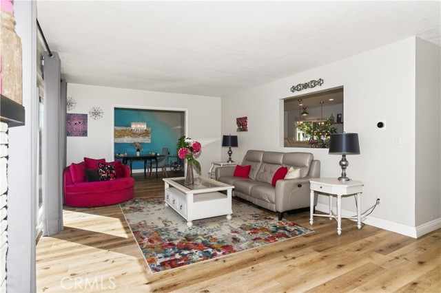 Detail Gallery Image 5 of 65 For 8140 Melba, West Hills,  CA 91304 - 4 Beds | 3 Baths