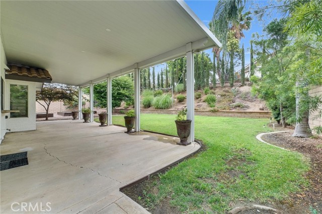 1070 Cannon Road, Riverside CA: https://media.crmls.org/medias/3e5b79cd-6b2d-4799-a208-9131c8f16844.jpg