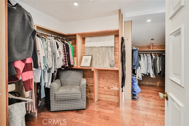 Detail Gallery Image 47 of 74 For 17141 Superior St, Northridge,  CA 91325 - 6 Beds | 4 Baths