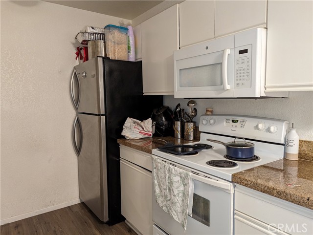 Detail Gallery Image 21 of 30 For 1265 Kendall Dr #1514,  San Bernardino,  CA 92407 - 2 Beds | 2 Baths