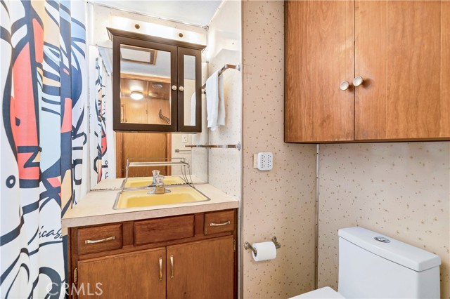 44725 E. Florida Avenue, Hemet CA: https://media.crmls.org/medias/3e5ccab3-04d2-4b1d-88a2-415a0e9dcf7d.jpg
