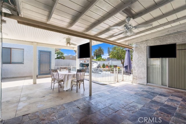 Detail Gallery Image 8 of 15 For 10422 Patricia, Garden Grove,  CA 92840 - 7 Beds | 3 Baths