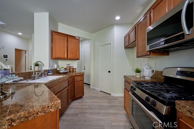 Detail Gallery Image 10 of 53 For 4607 Geraty Ct, Riverside,  CA 92505 - 3 Beds | 2/1 Baths